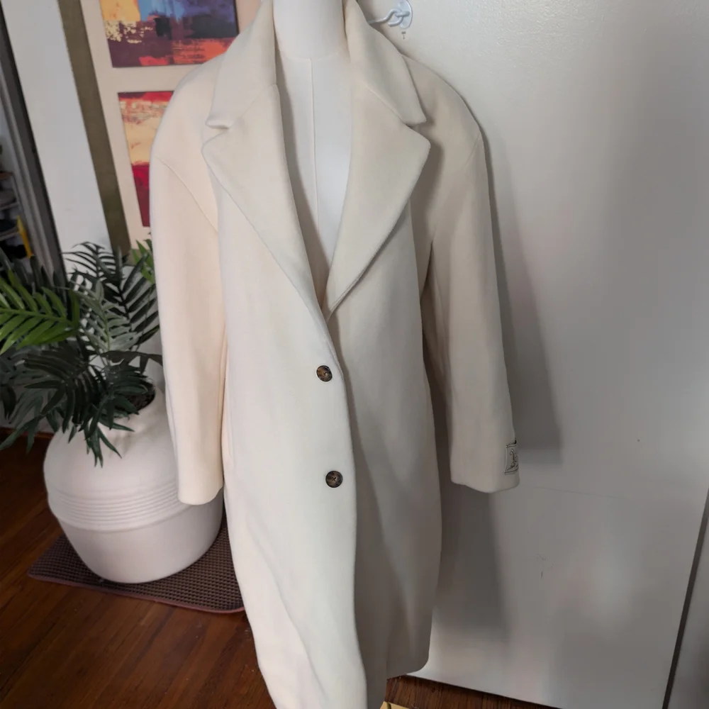 🍒BEST & FINAL🍒 Wilfred Aritzia • The Only Coat - Italian Wool & Cashmere - Picture 2 of 10